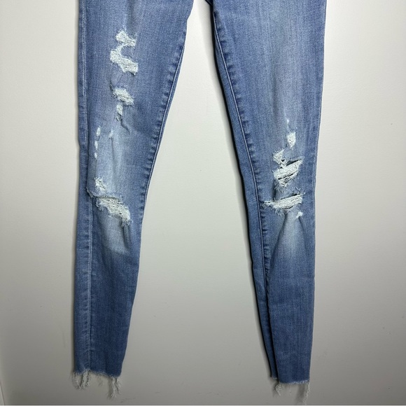 Women’s Abercrombie & Fitch Size 25/0 Long Embroidered Distressed Skinny Jeans - Picture 3 of 6
